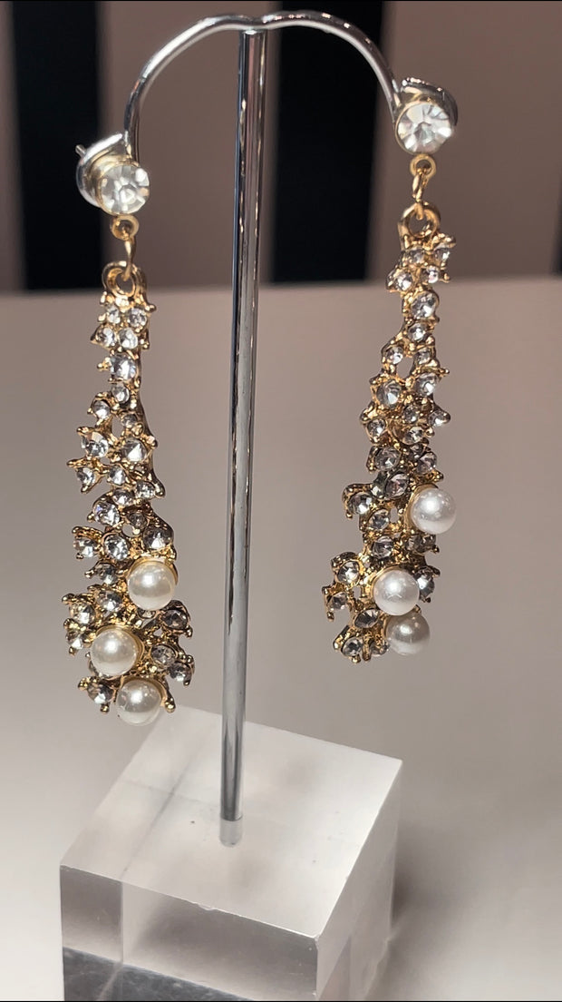 Pearl and Diamanté Rose Gold Chandelier Earring